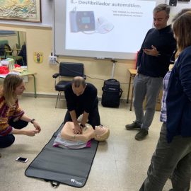 Clase de Reanimación Cardio Pulmonar para docentes:27-01-2020 Clase de Reanimación Cardio Pulmonar para docentes:27-01-2020