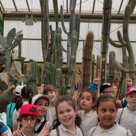 Los alumnos de 2º de EP visitan el Jardín Botánico:26-04-22